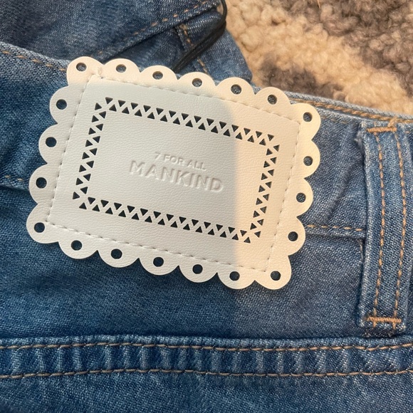 Tapered ankle tie Jean - Picture 7 of 7